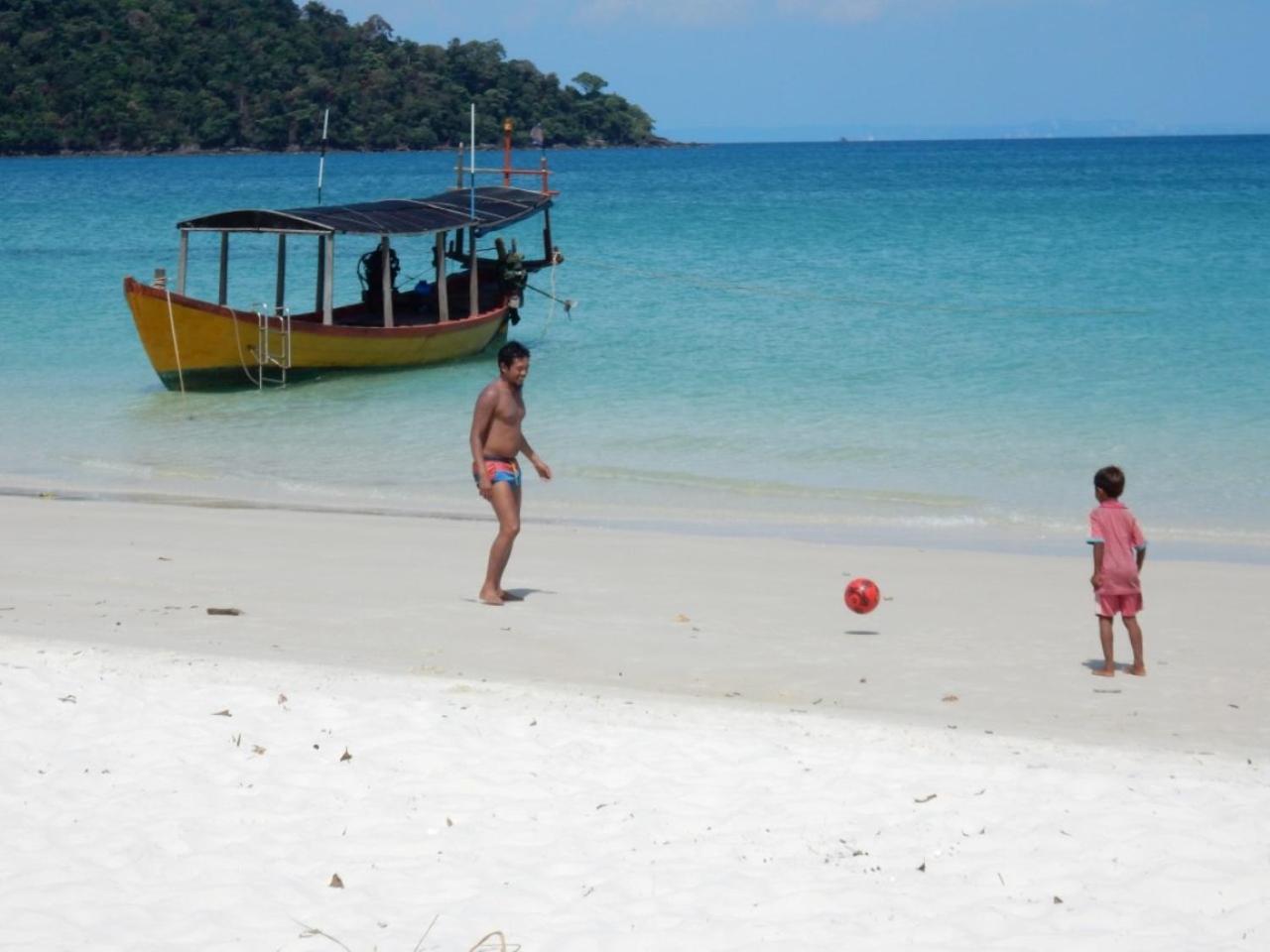Sandbank Restaurant & Camping Koh Rong Kaoh Touch Exterior photo